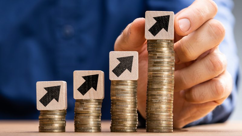 費用やコストが上がる様子