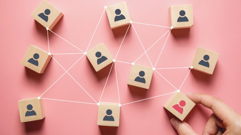 リファラル採用